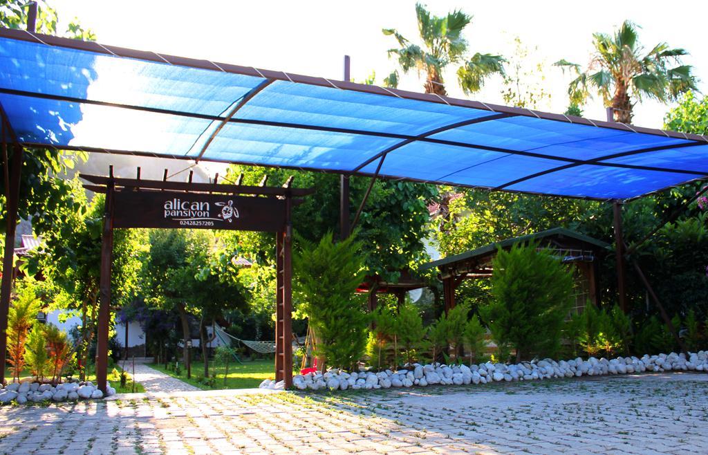 Alican Pension ชิลารึ ภายนอก รูปภาพ